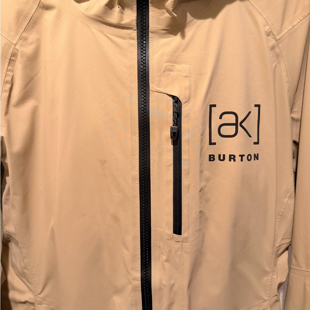 Burton Women’s  [ak]® Upshift GORE-TEX 2L Jacket, Size S - Picture 12 of 12